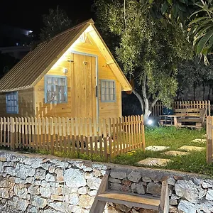 Albania-secret Village Den Saranda